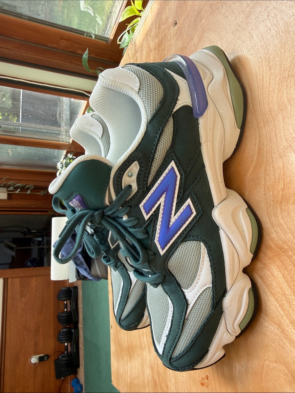 New Balance 9060 running shoe - Picture 3 of 5